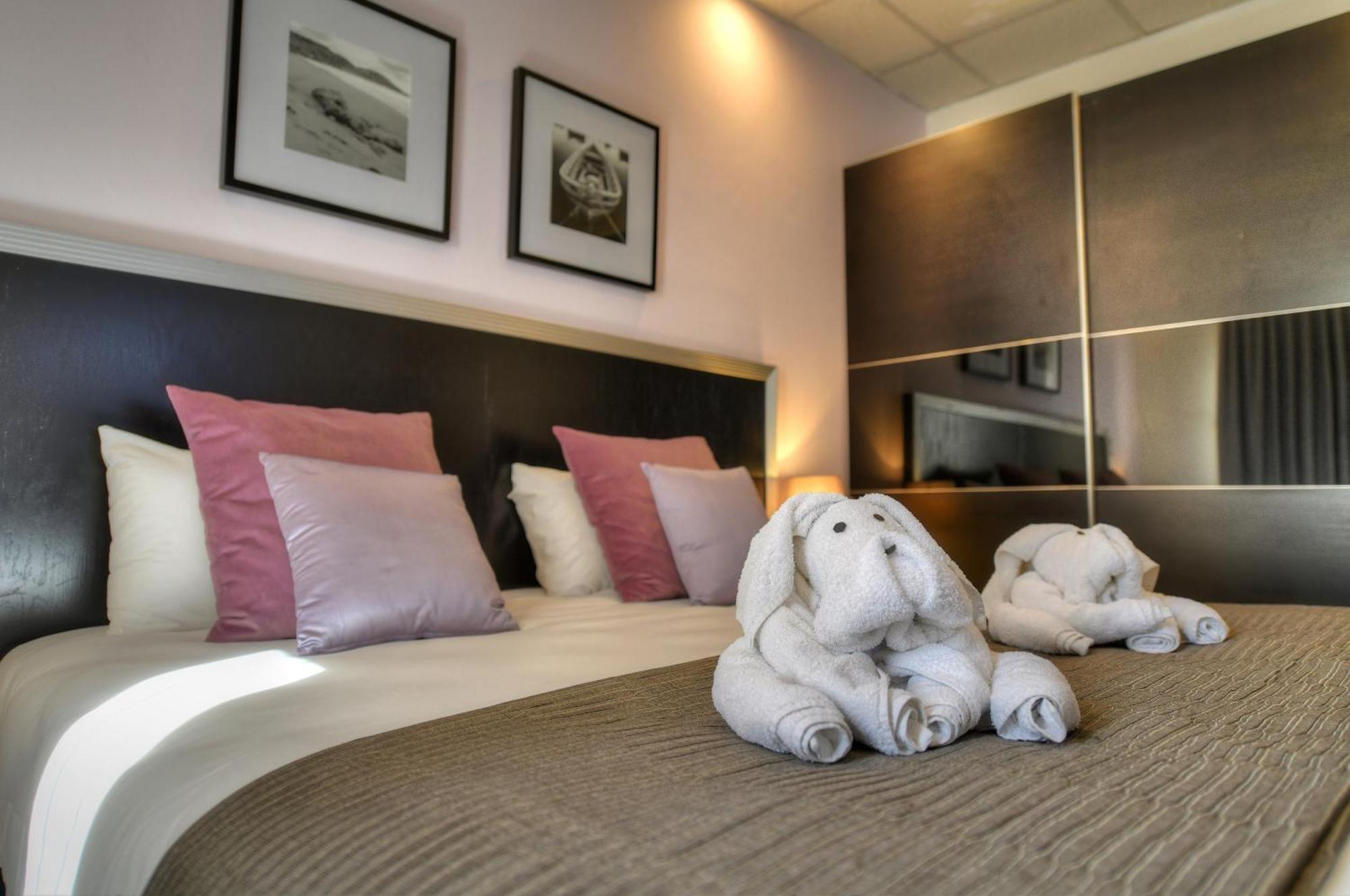เซนต์ จูเลียนส์ เบย์ โฮเต็ล Hotel Saint Julian's ภายนอก รูปภาพ